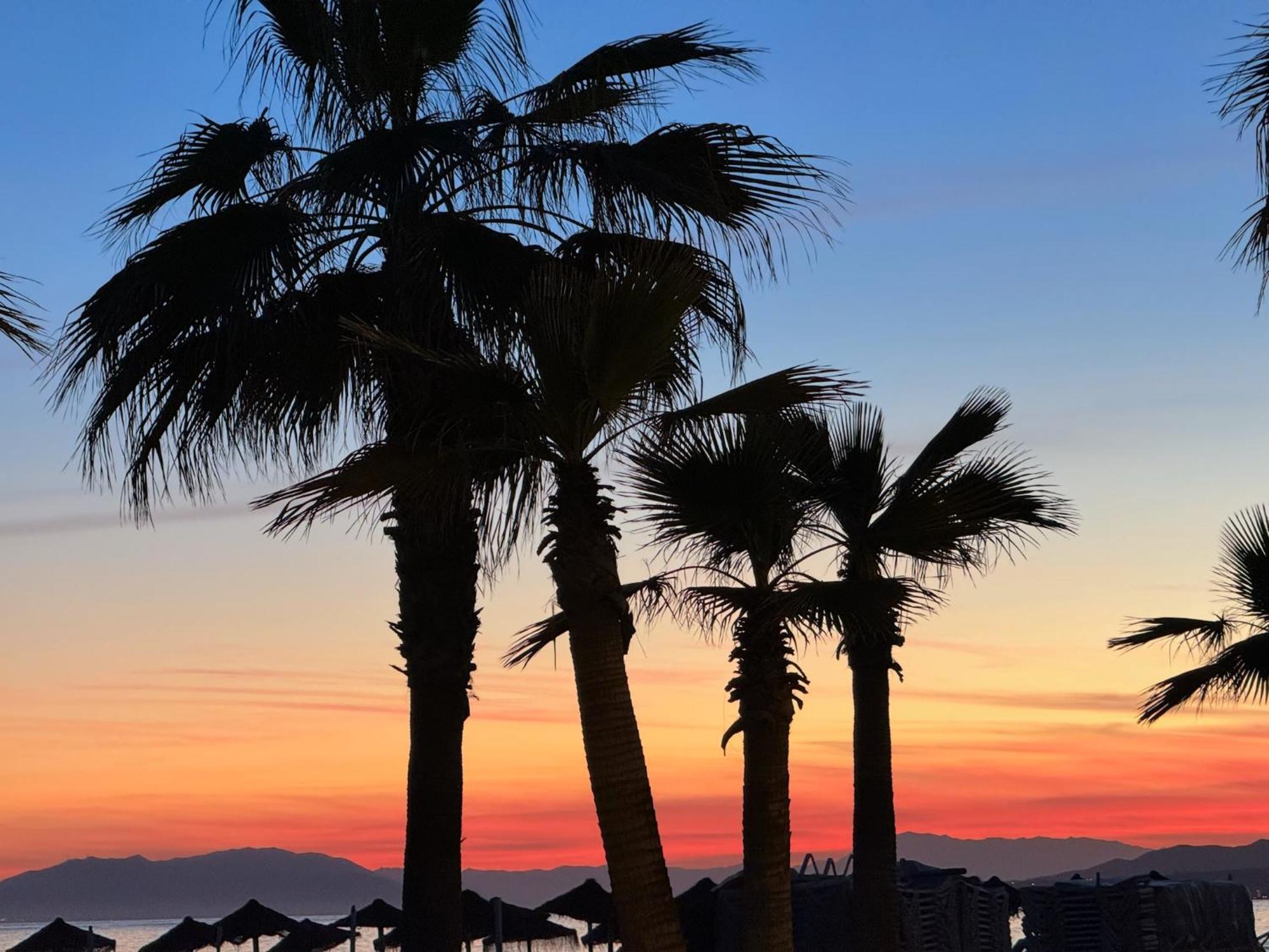 Strandnaera Boende I Torrox Costa Bagian luar foto