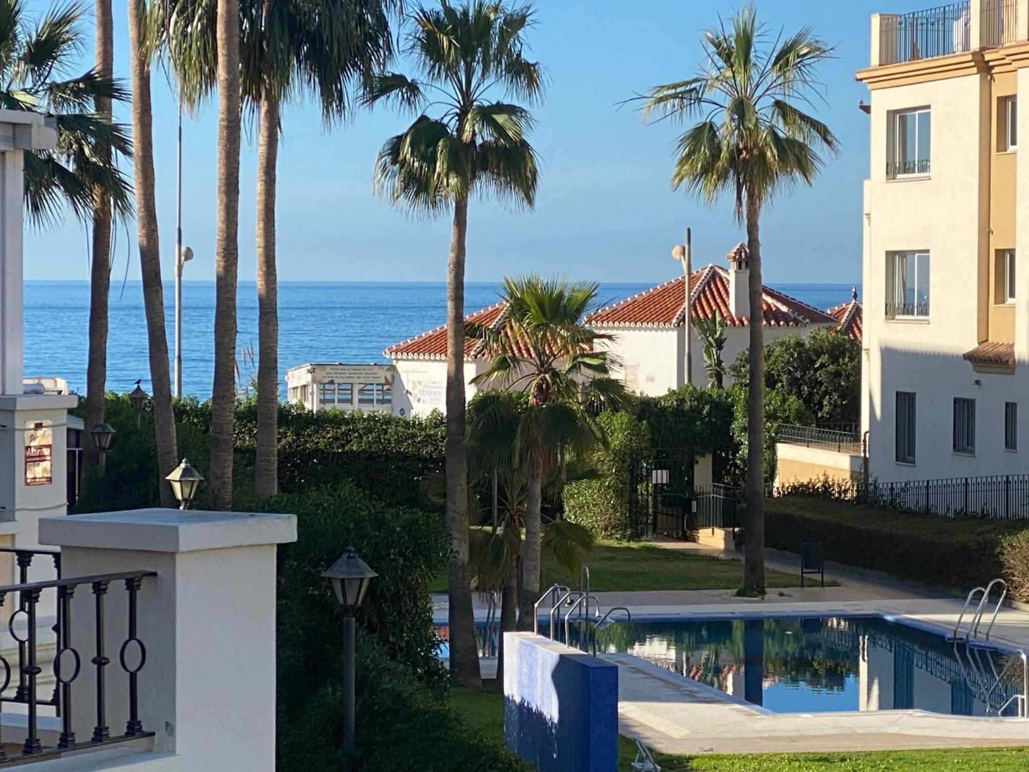 Strandnaera Boende I Torrox Costa Bagian luar foto